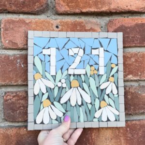 Door Number - Daisies